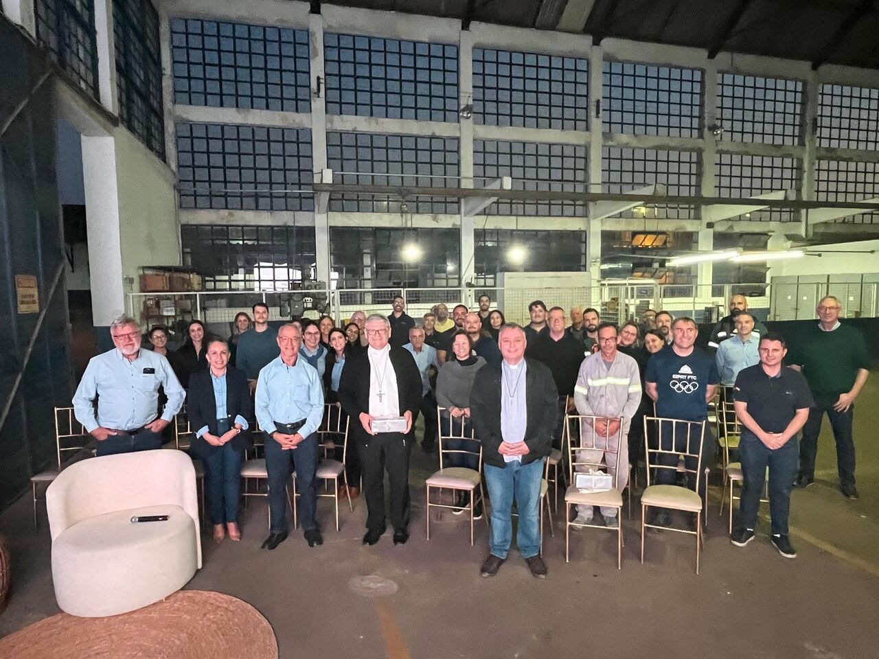 Paróquia de Oficinas: bispo diocesano encerra visita pastoral 