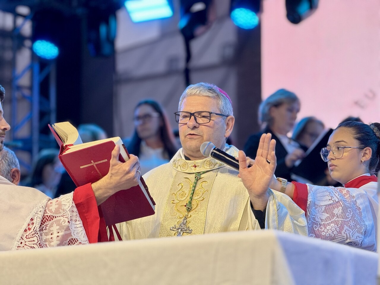 Emoção e alegria marcam a celebração dos 70 anos da Diocese de Tubarão