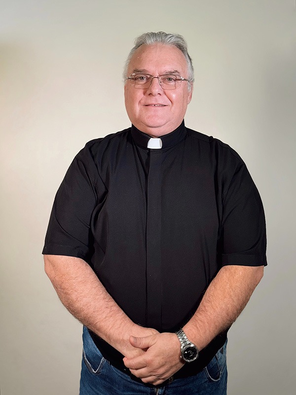 Padre Paulo Rodrigues