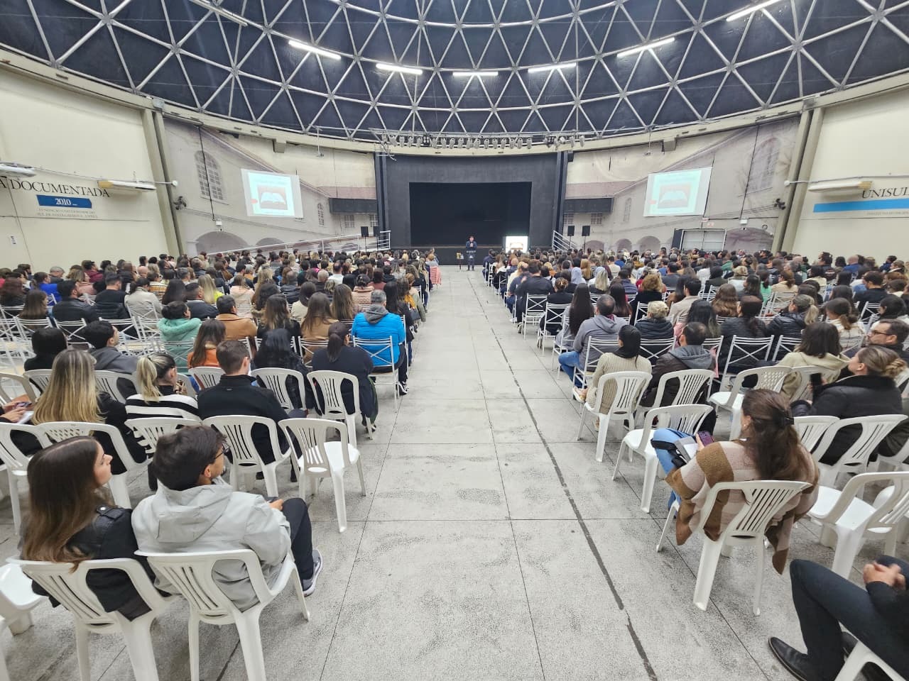 Curso Bíblico da Paróquia da Catedral reúne 600 participantes em Tubarão