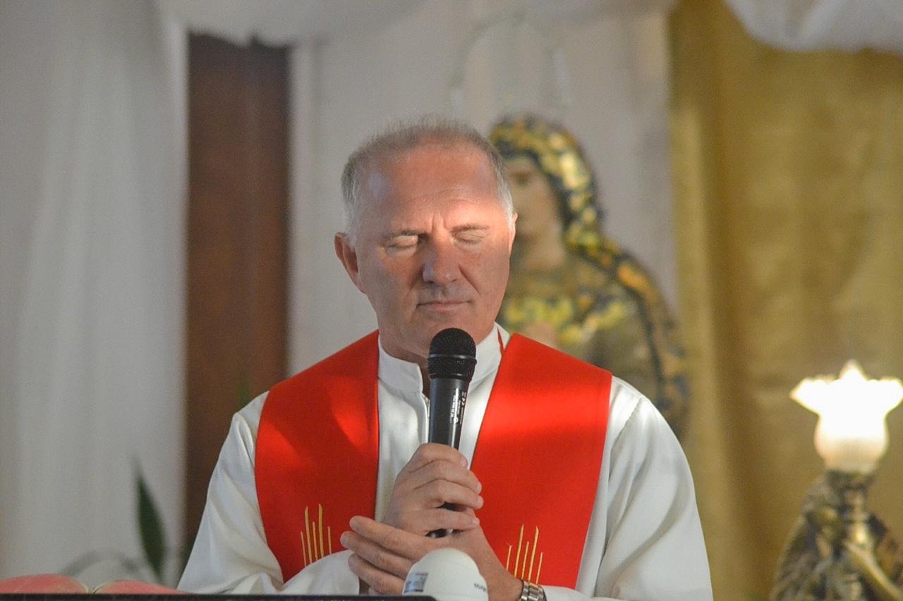 Paroquia de Jaguaruna recebe novo pároco Padre Pedro de Biasi